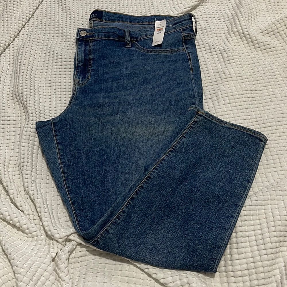 NWT- GAP- 20/35. Favorite Jegging